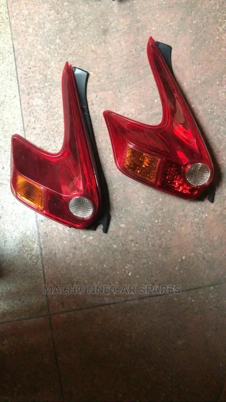 Nissan Juke 2010 Backlights