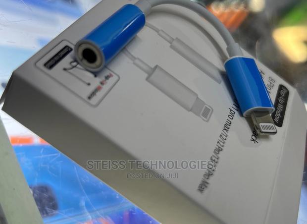 iPhone to Headphone Jack. - thumbnail 4
