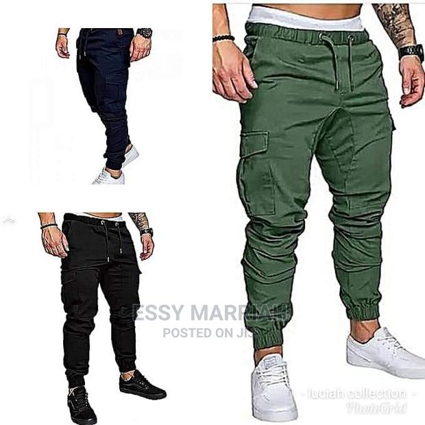 Mens Cargo Pants - thumbnail 2