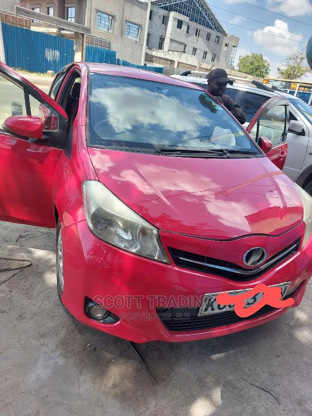 Vitz 2013 Front Windscreen