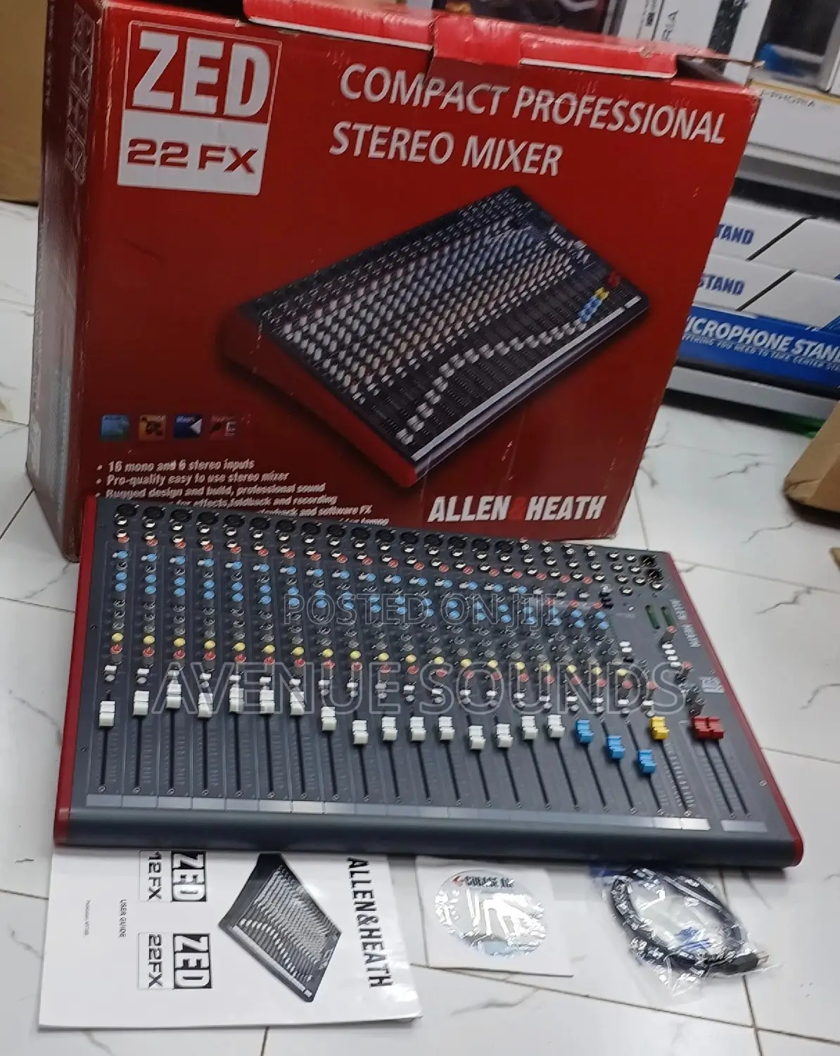 Allen Heath ZED-22FX - 22-Channel