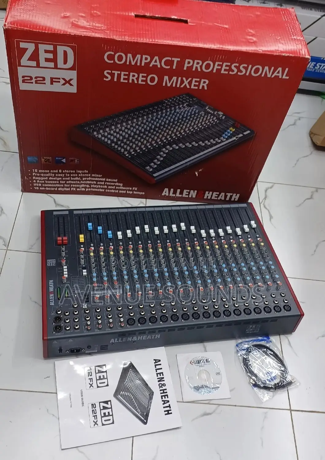 Allen Heath ZED-22FX - 22-Channel