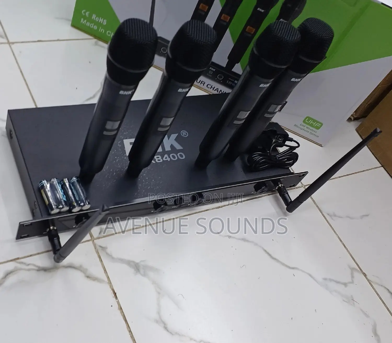 BNK8400 4in1 Wireless Microphones