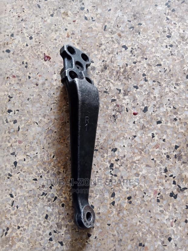 Land Cruiser Prado Pit Arms Available - thumbnail 2