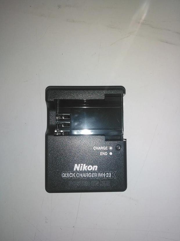 MH-23 Charger for Nikon EN-EL9 En-El9a BATTERY