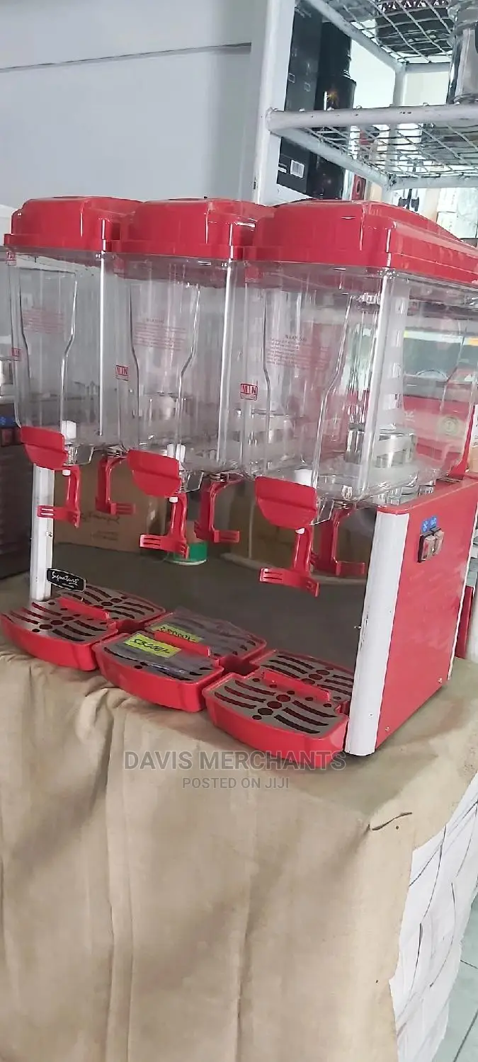 Juice Dispenser With Cooling Capacity