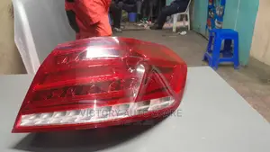 Mercedes Taillight
