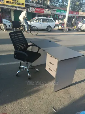 Laptop Desk and Chair