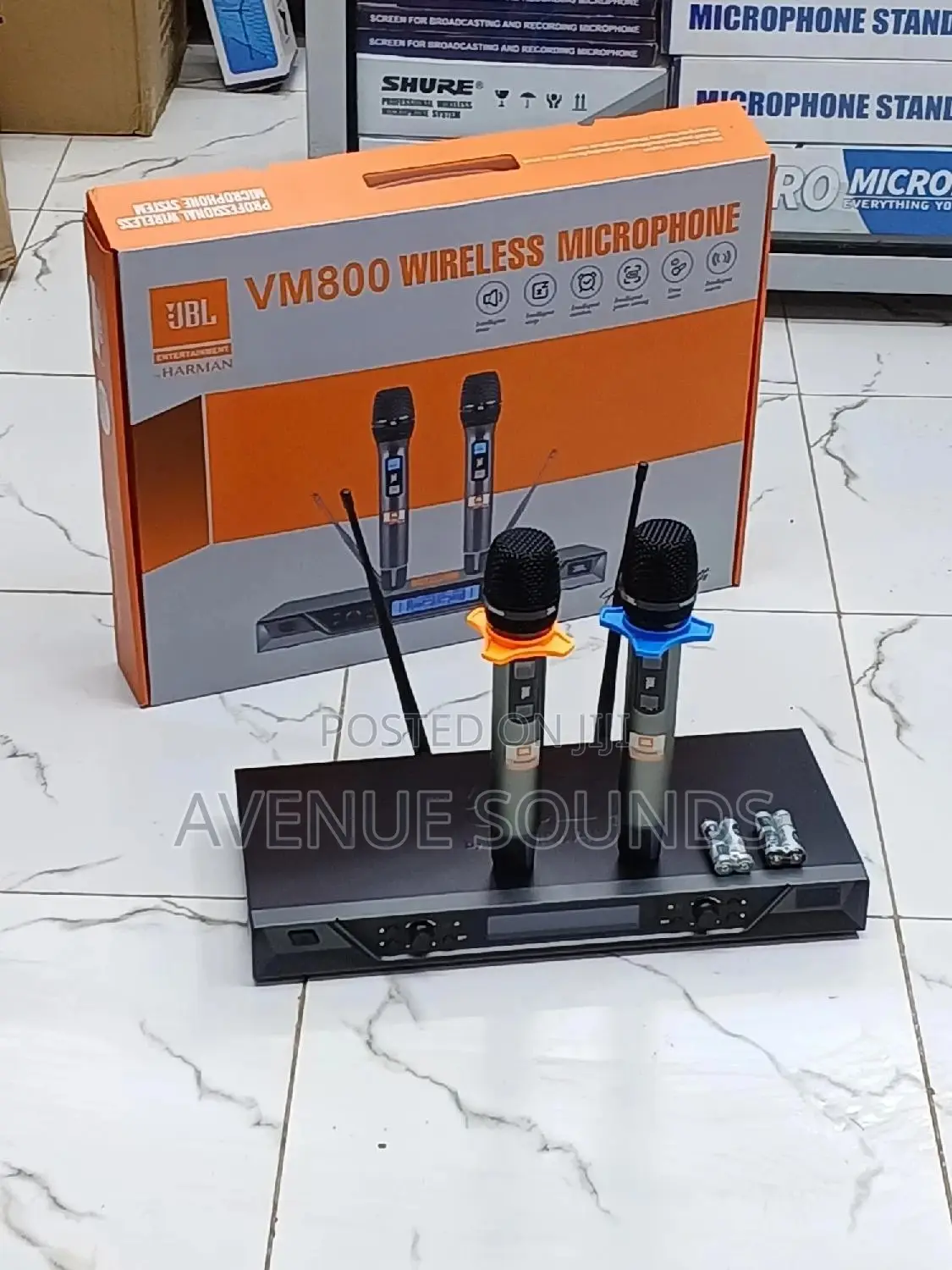 JBL VM 900 Wireless Mic - High-End Smart Wireless Microphone