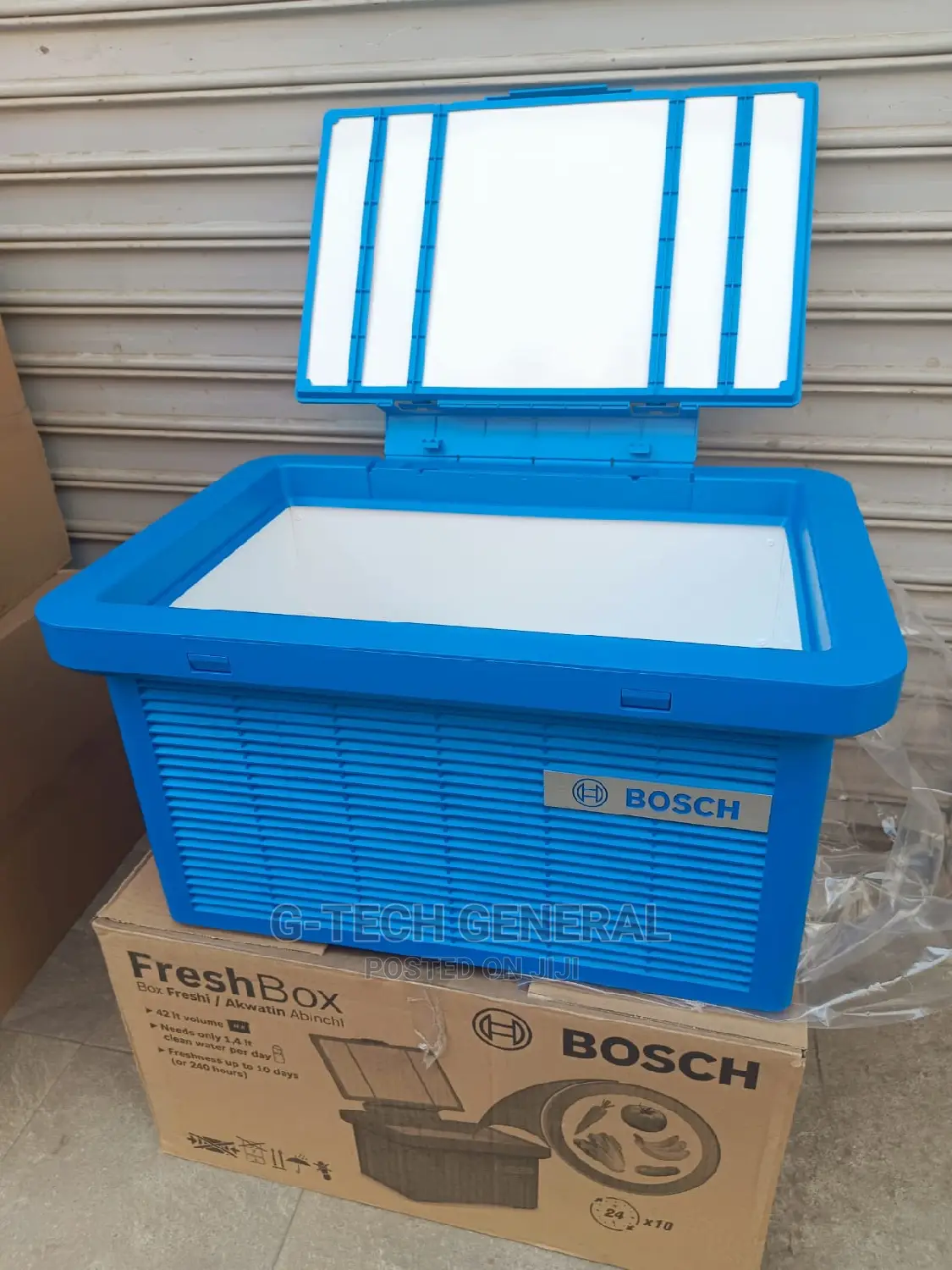 Durable Cooler Box (Bosch 42ltrs)