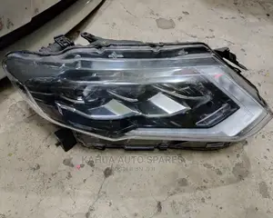 Nissan Xtrail NT32 2015/2016/2017/2018/2019/2020/2022 Xenon Headlights