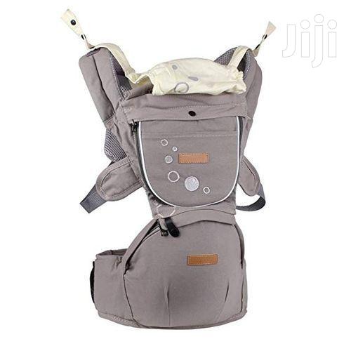 Hip Seat Baby Carrier - main view
