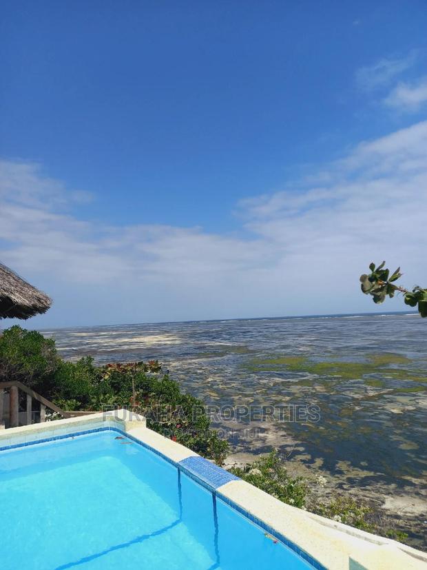 4bdrm Mansion in Kikambala for sale - thumbnail 8