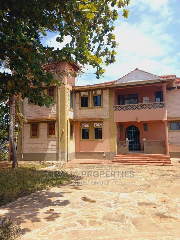 4bdrm Mansion in Kikambala for sale - thumbnail 10