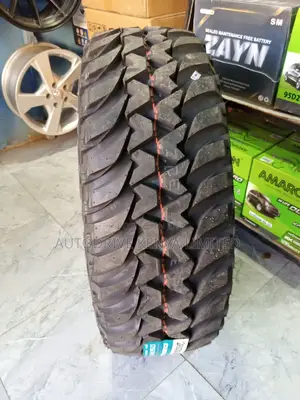 255/70r16 Bridgestone M/T