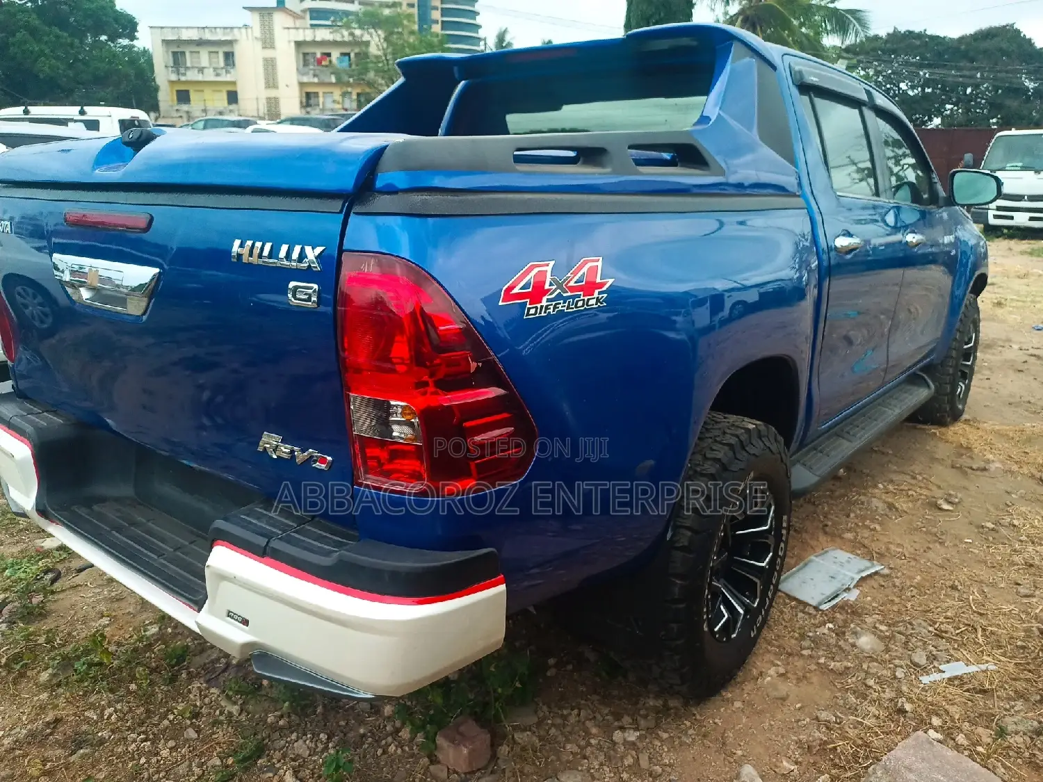 Toyota Hilux 2018 Blue