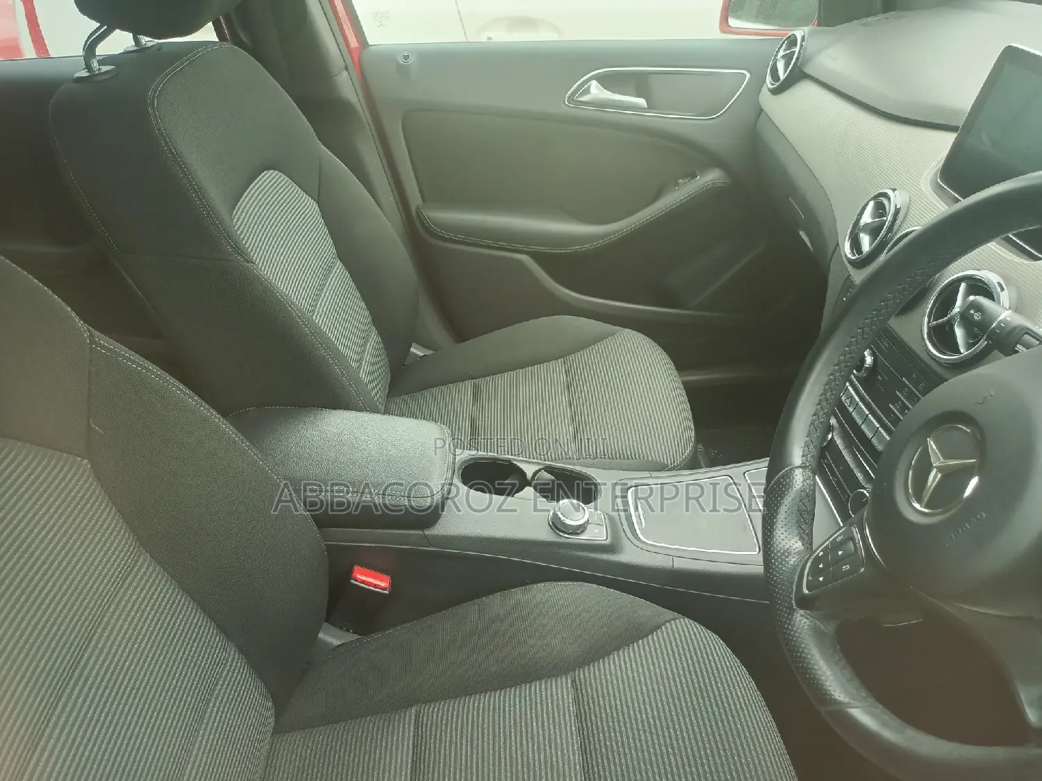 Mercedes-Benz B-Class 2015 Red