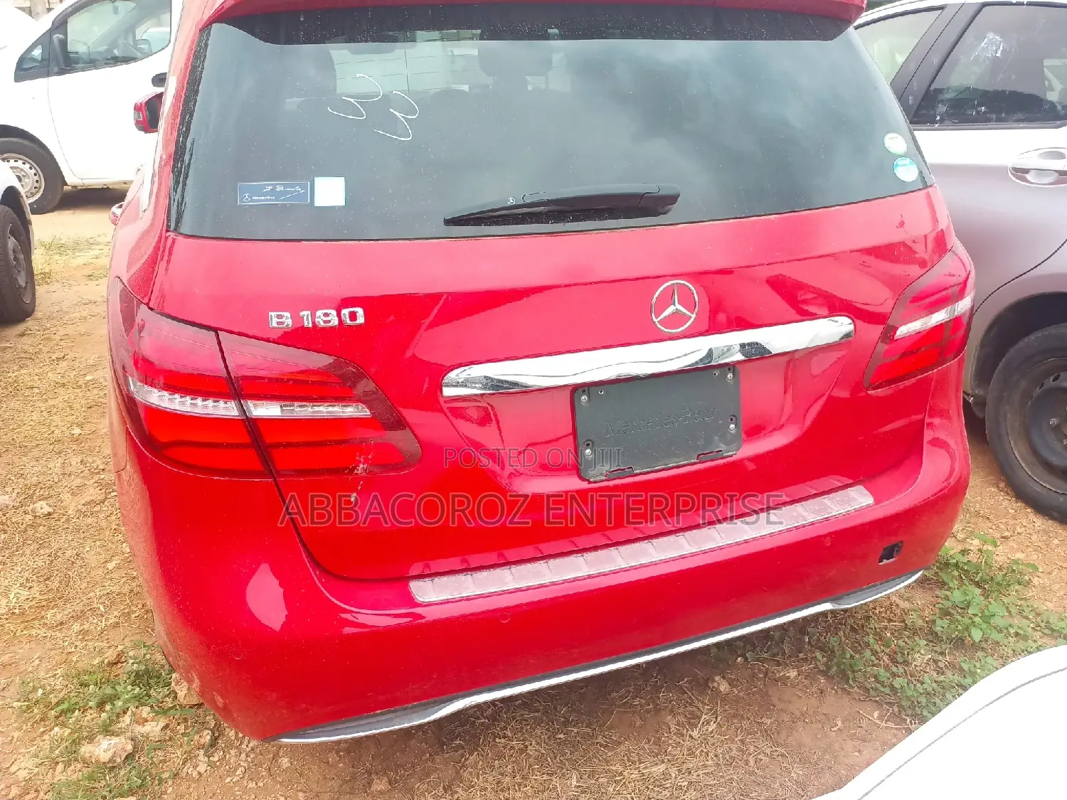 Mercedes-Benz B-Class 2015 Red