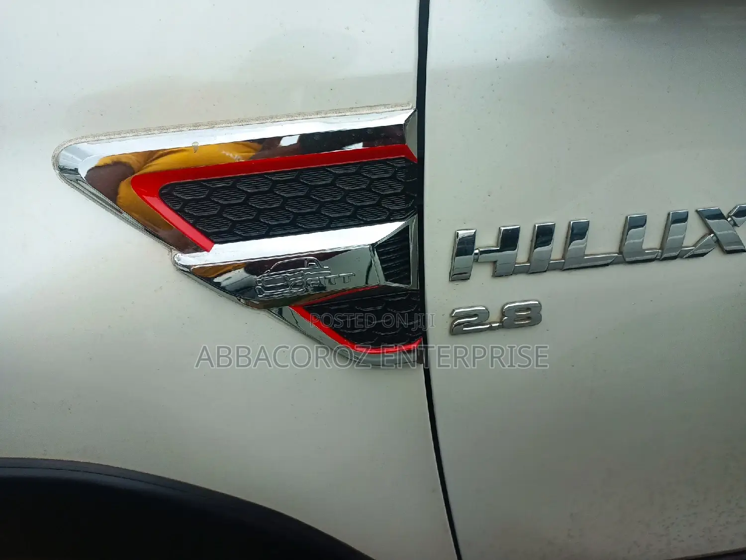 Toyota Hilux WORKMATE 2015 Pearl