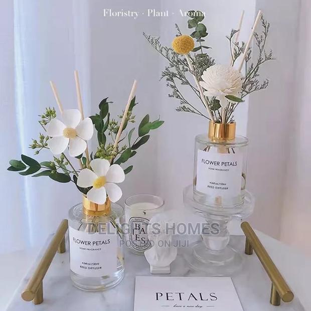 120ml Flower Petals Reed Diffuser Natural Plant - main view