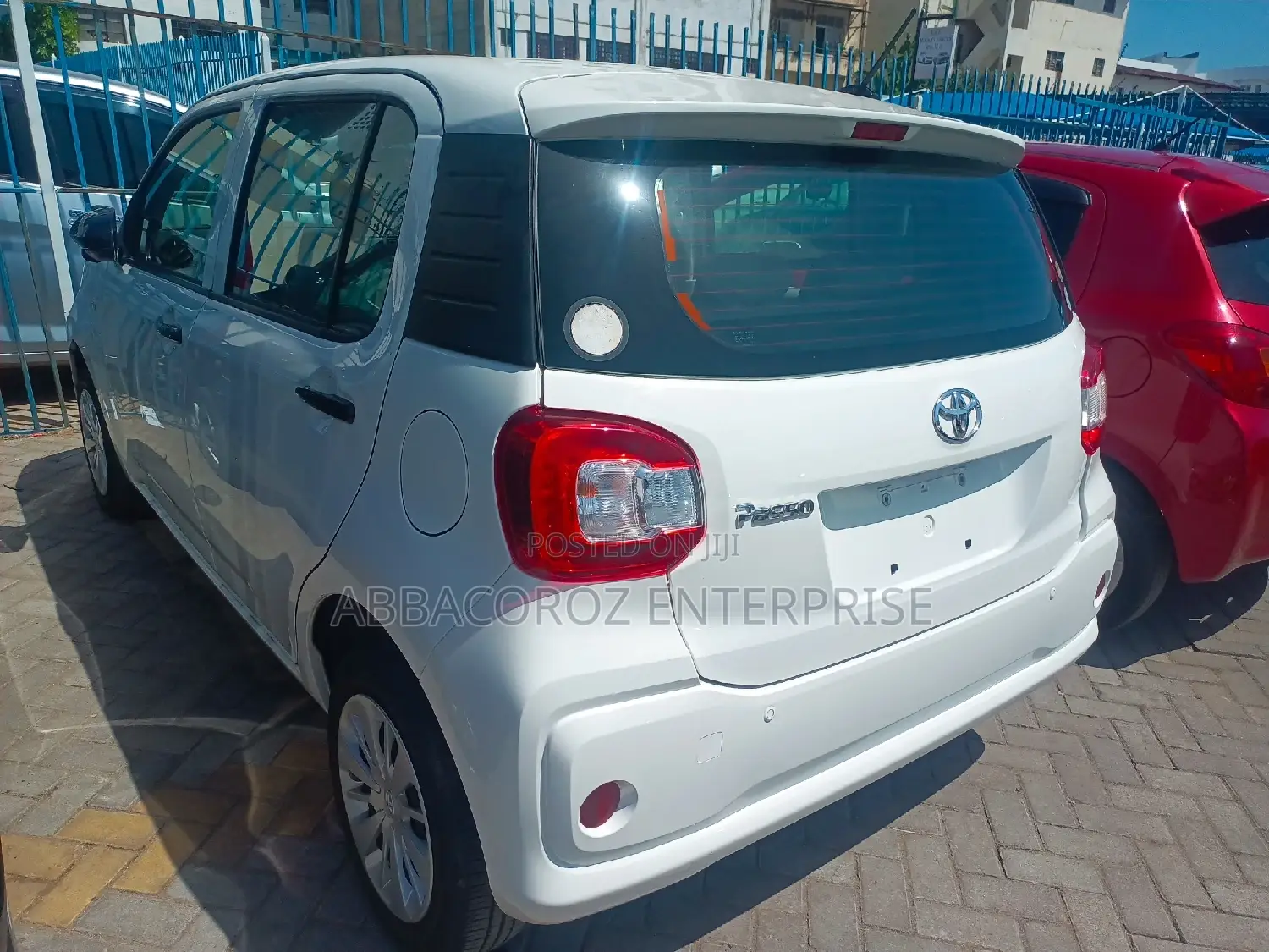 Toyota Passo 1.0 AWD 2016 White