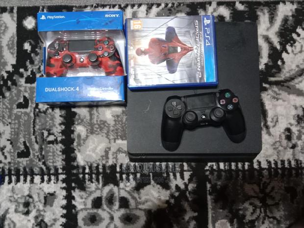 Playstation 4 Slim (With Games) - thumbnail 5