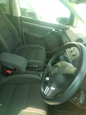 Volkswagen Touran 2015 White