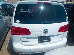 Volkswagen Touran 2015 White