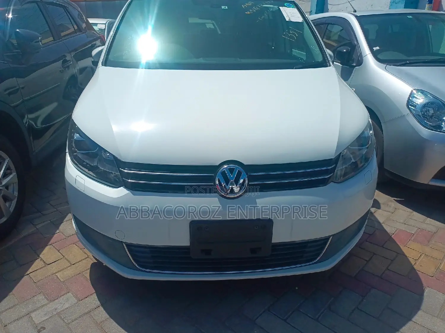 Volkswagen Touran 2015 White