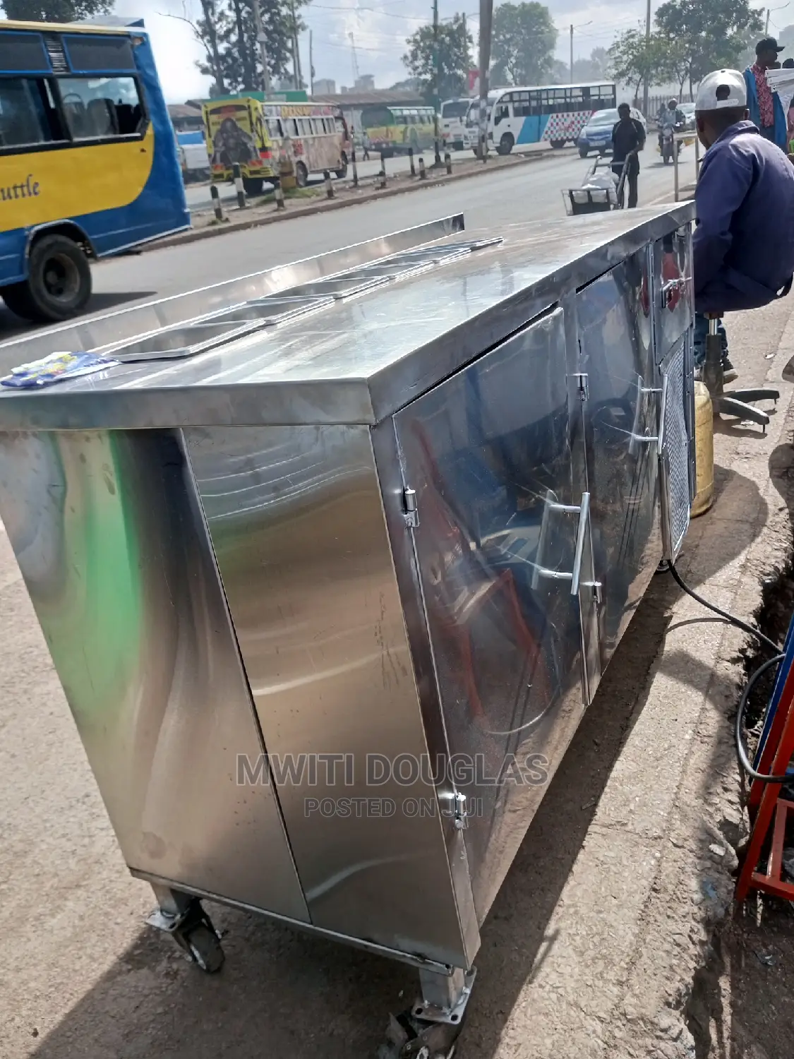 Special Cabinet