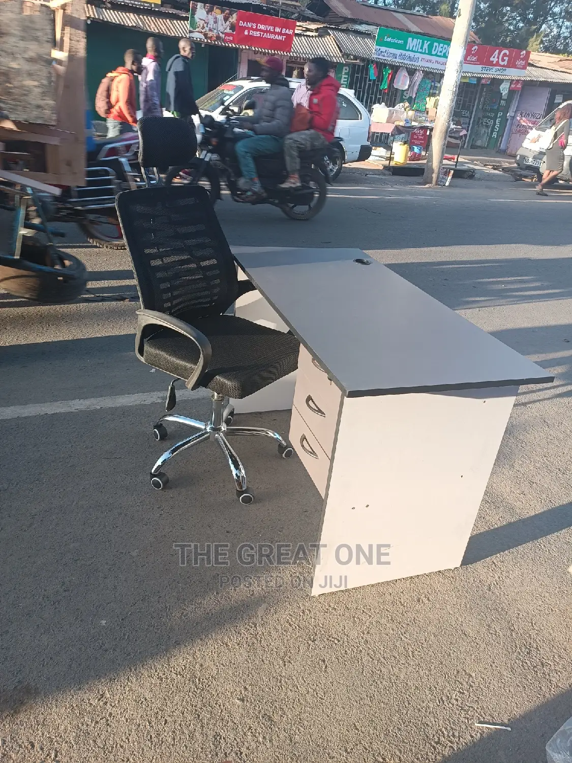 Office Desk+Office Chair