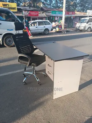 Office Desk+Office Chair