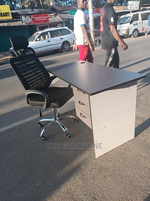 Office Desk+Office Chair