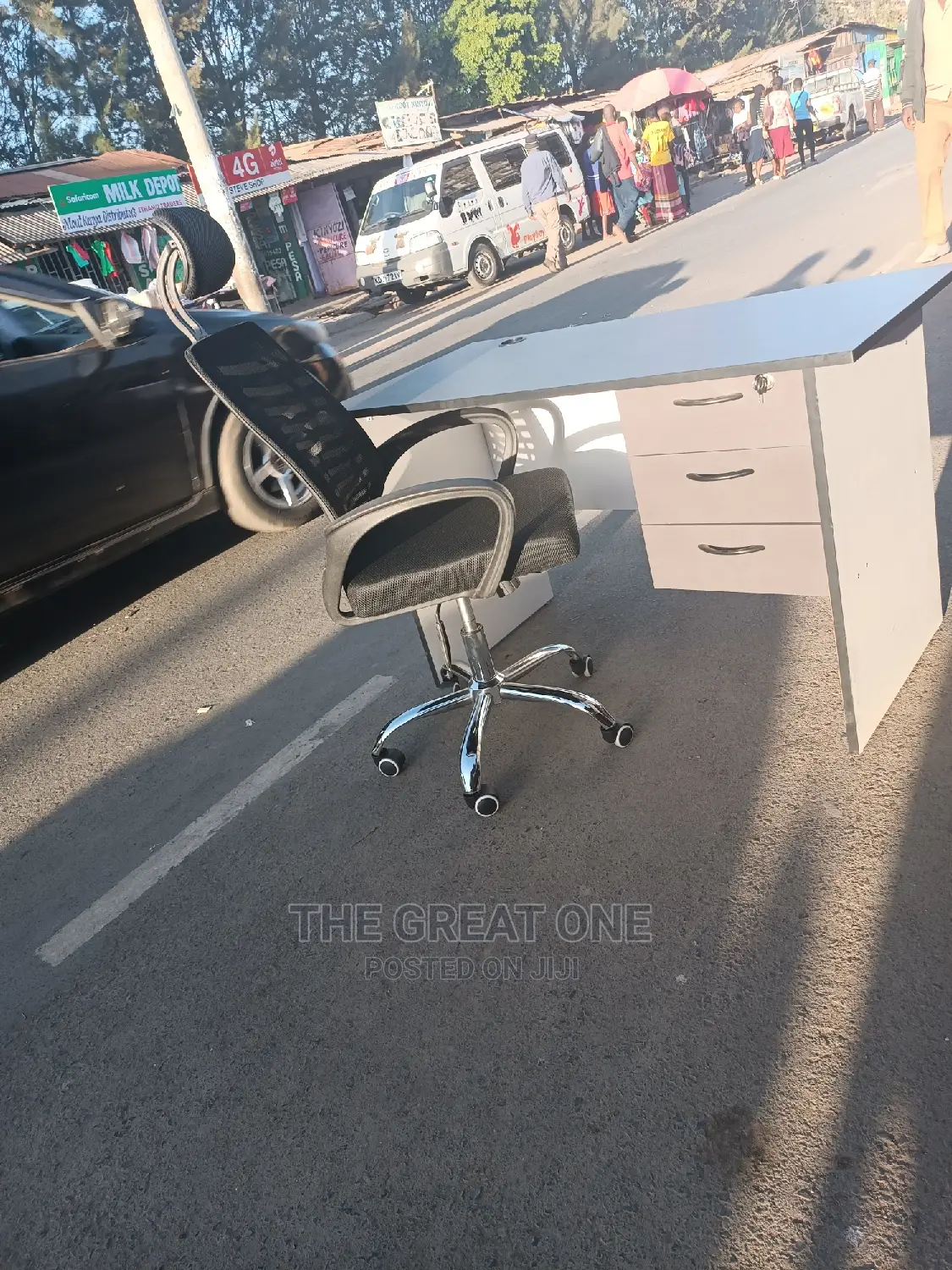 Office Desk+Office Chair