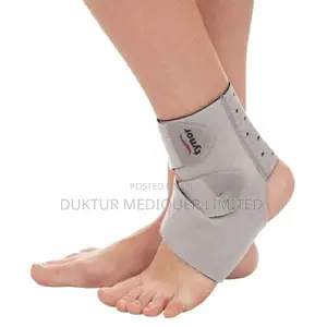 Tynor Ankle Wrap Neoprene, Universal Size