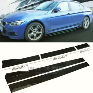 Adjustable Length Universal Gloss Black Sideskirts
