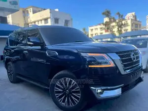 Nissan Patrol 2016 Black