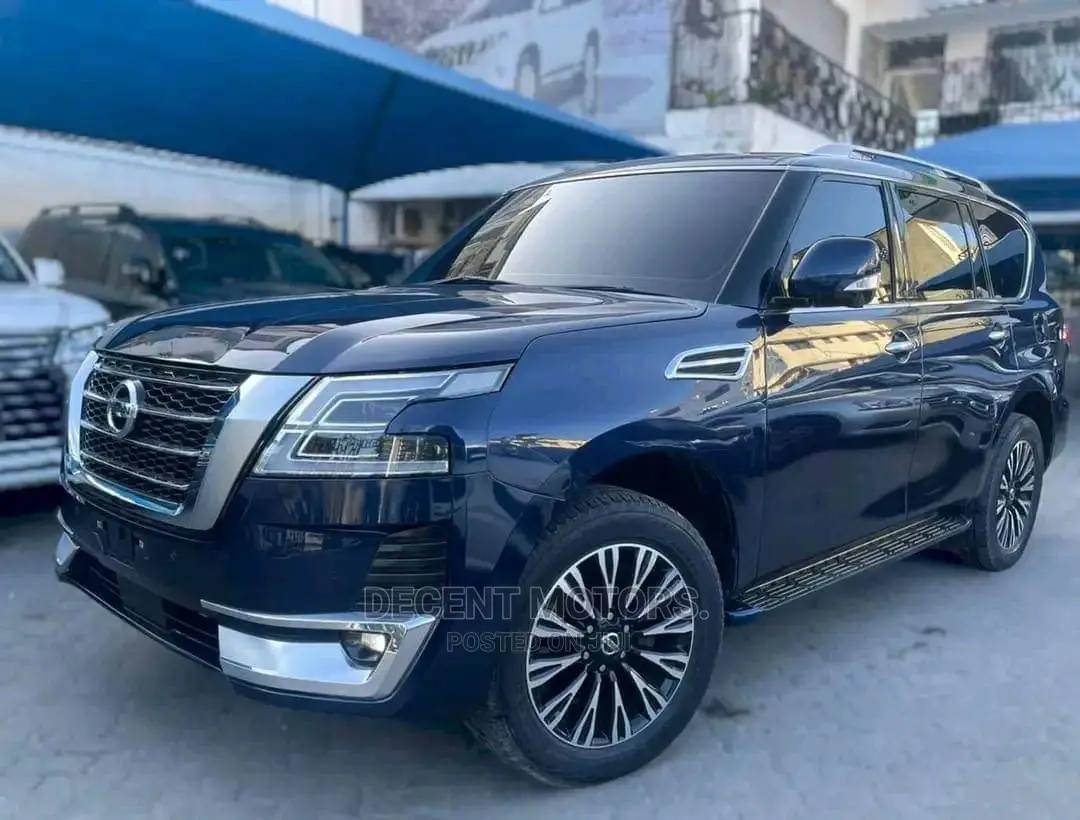 Nissan Patrol 2016 Black