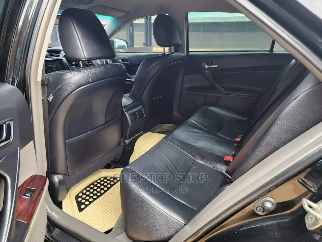 5 Seater Car Fitted With Baije Car Mats With Nonslip Patch