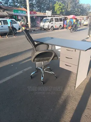 Office Desk+Office Chair