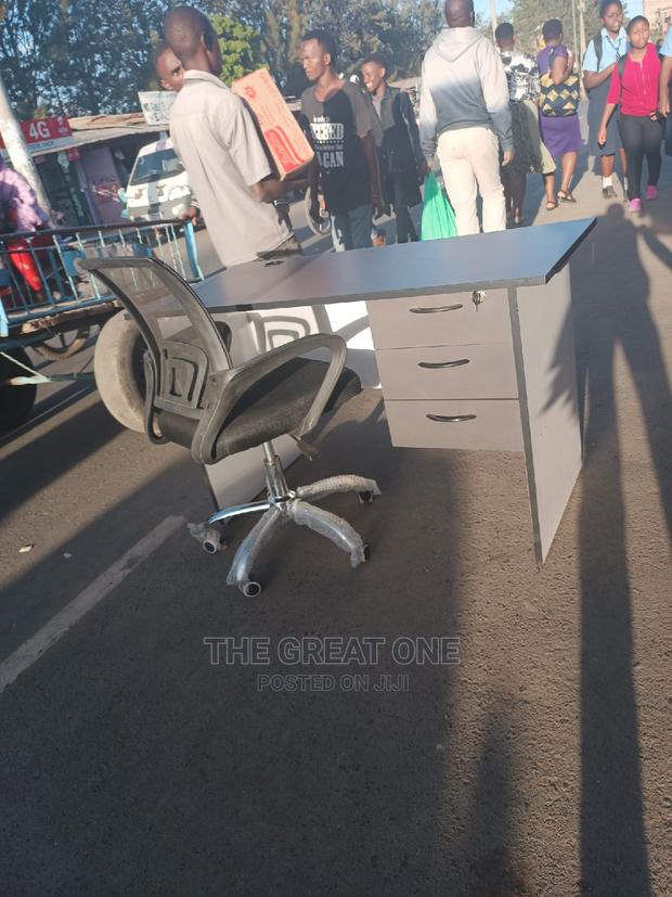 Office Desk+Office Chair