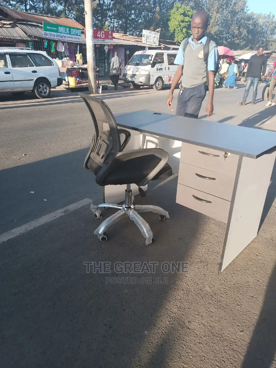 Office Desk+Office Chair