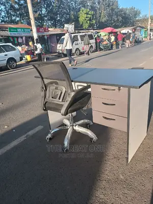 Office Desk+Office Chair