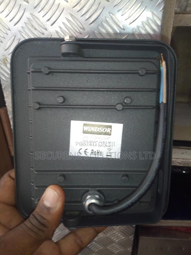 Windsor 30 Watt Led Floodlight - thumbnail 4