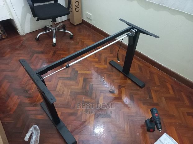 Height Adjustable Ergonomics Desk - thumbnail 3