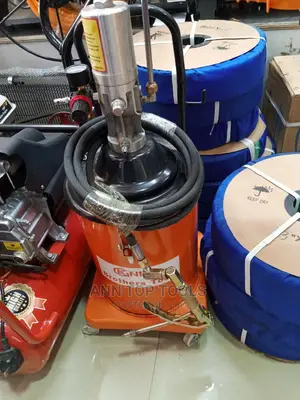 Manual Grease Bucket