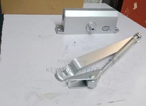 Hydraulic Automatic Door Closures - thumbnail 2