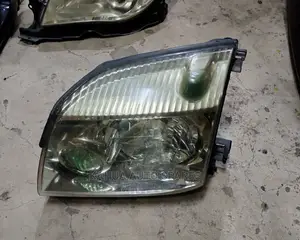 Xtrail 2005 Non Xenon Headlights
