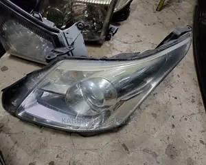 Avensis 2012/ New Model Headlights Non Xenon