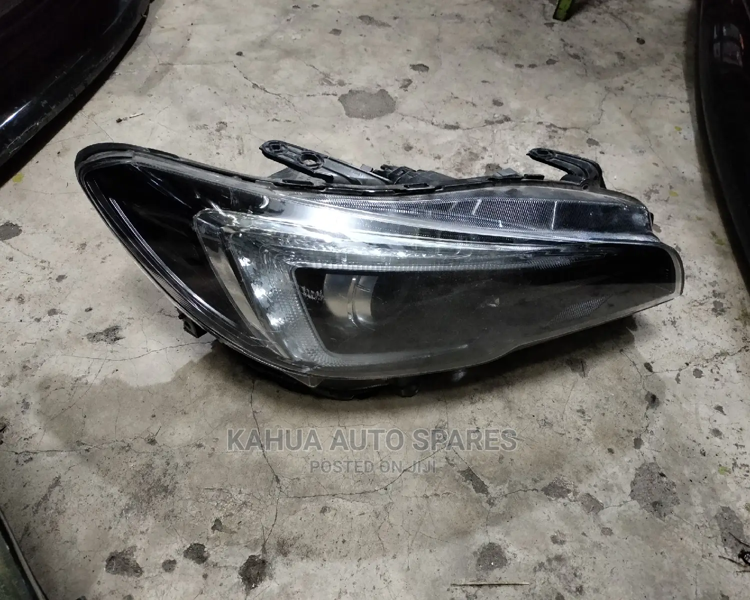 Levorg Xenon Headlights